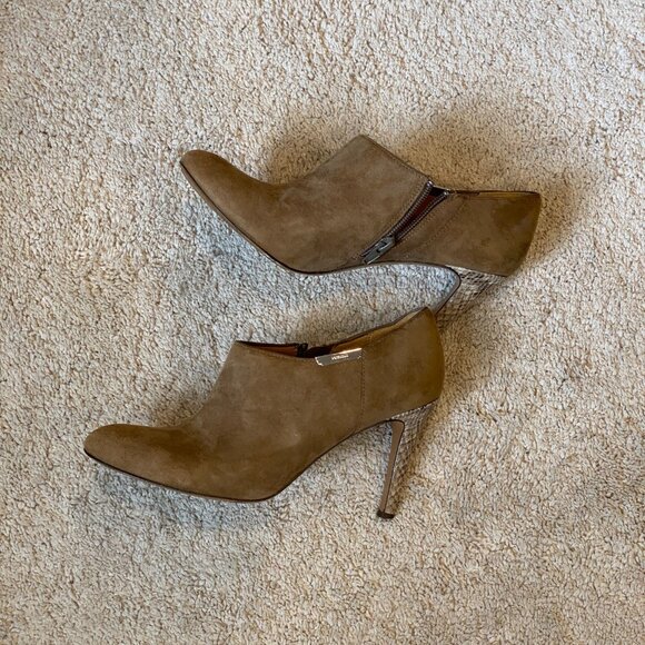 Coach Seneca Brown Suede Stiletto Round Toe Snakeskin booties Heels 7.5 - Picture 1 of 8